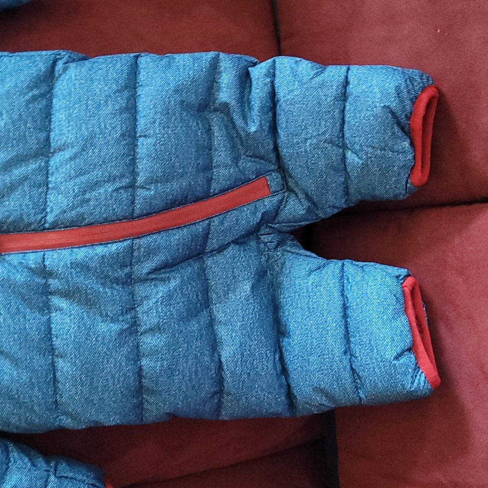 Levis Snowsuit - Picture 2 of 5